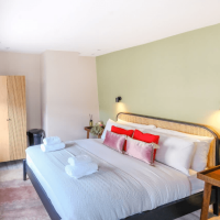 The Lighthouse Suite | Sleeps4 | Weymouth Beach