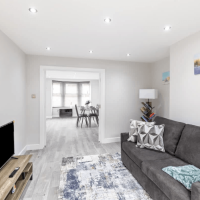 The Seaside Suite | Weymouth Beach | Sleeps 5